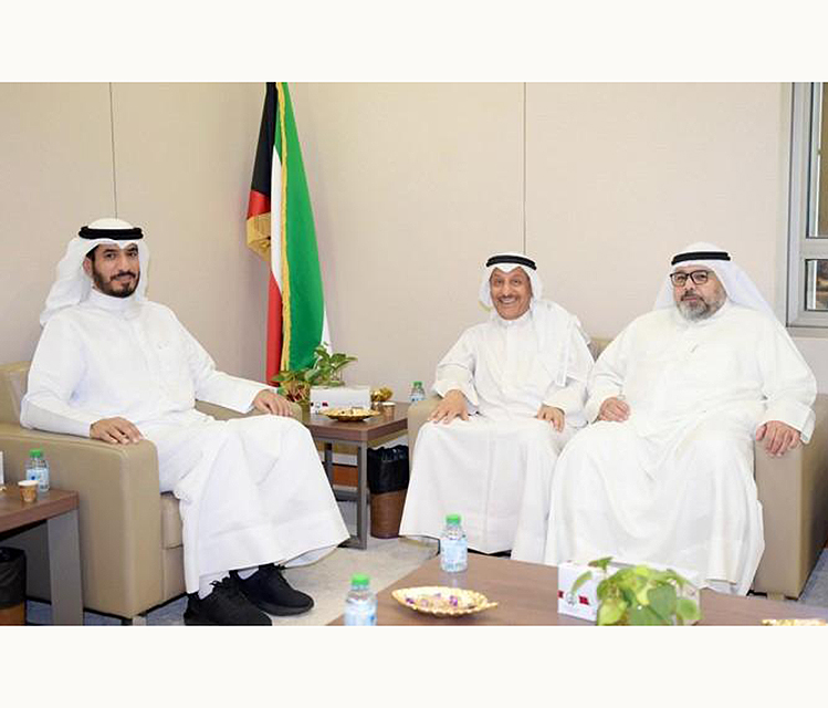 Kuwait Red Crescent Society and Zakat House Discuss Strengthening Cooperation